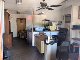 31523048