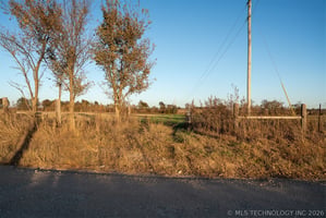 31403740