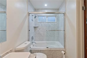 31421173
