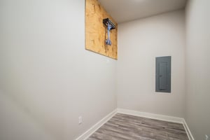 31422183