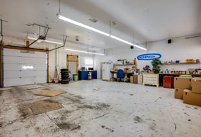 31422899