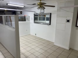 32471040