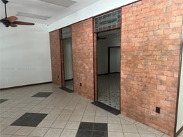 31431053