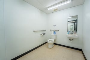 31431722