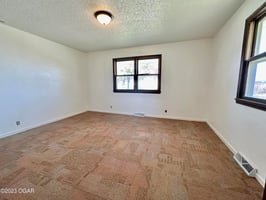 31437320