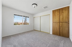 32761580