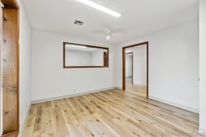 31448055