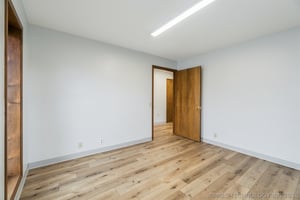 31448073