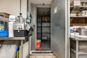 31458008