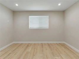 32209267