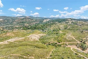 31744052