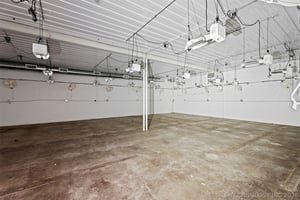 31470004