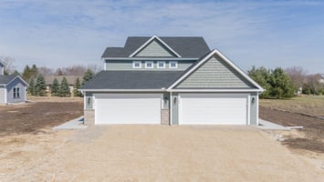 31473220