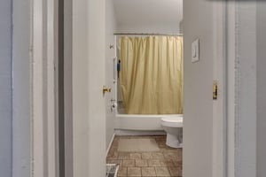 31989131