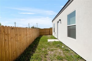 31475753