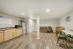 31477604
