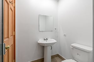 31481822