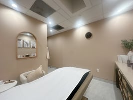 31487403