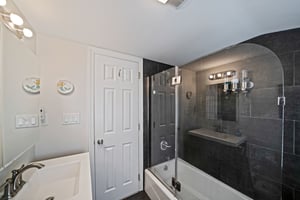 31493501