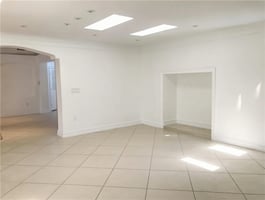 31504588