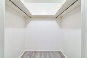 31508762