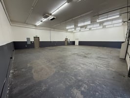 31688045