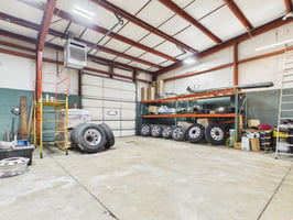 31515631