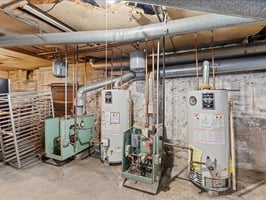 31517957