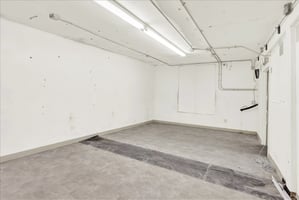 31518616