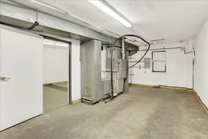31518610