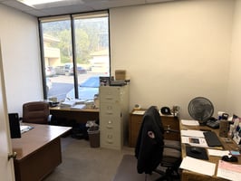 31522818