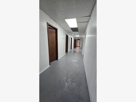 31525318