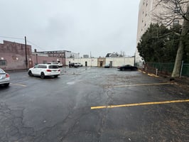 31525462