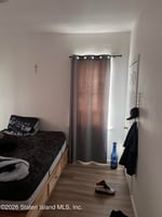 31731716