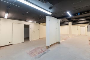 31532582