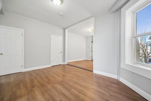 31533760