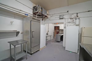 33581611