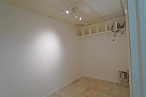33581621