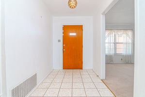 31540648