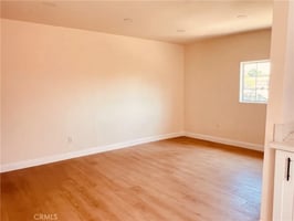 33530076