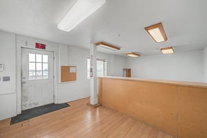 31546878