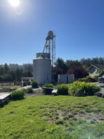 31547528