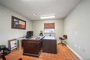 31550253