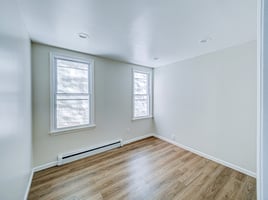 32922392