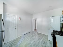 32922386