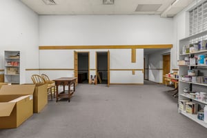 31560547