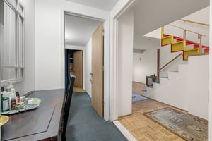 31560549