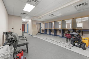 31560537