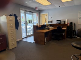 31560422