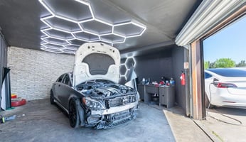 31563889